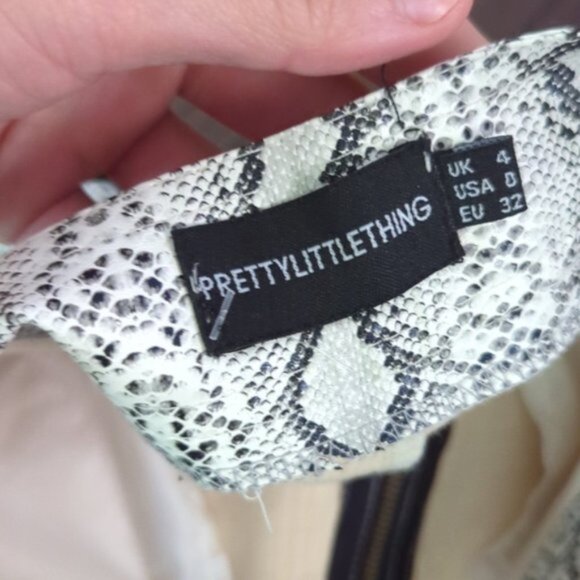 PrettyLittleThing faux leather snakeskin high rise pants - white & gray - Picture 7 of 8